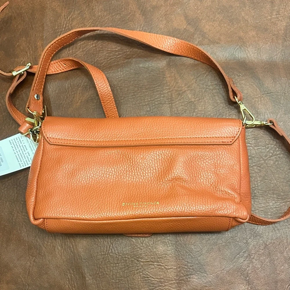 Divina Firenze Genuine Leather Crossbody Bag - Picture 6 of 6